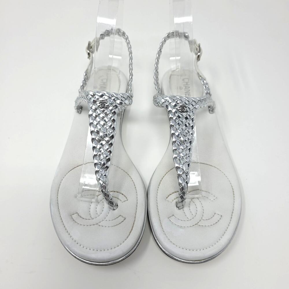 Chanel CC Logo Braided Metallic Leather Thong Sandals White Silver IT 37.5 US 7 - Picture 3 of 9